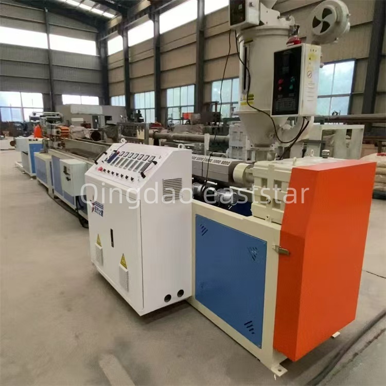 کینگ ڈاؤ ایسٹ اسٹار نے ترکی کے مؤکل کے لئے اپنی مرضی کے مطابق پی سی/پی ایس/اے بی ایس لیمپ کور پروڈکشن لائن کو مکمل کیا ، لائٹنگ انڈسٹری اپ گریڈ کی حمایت کی۔